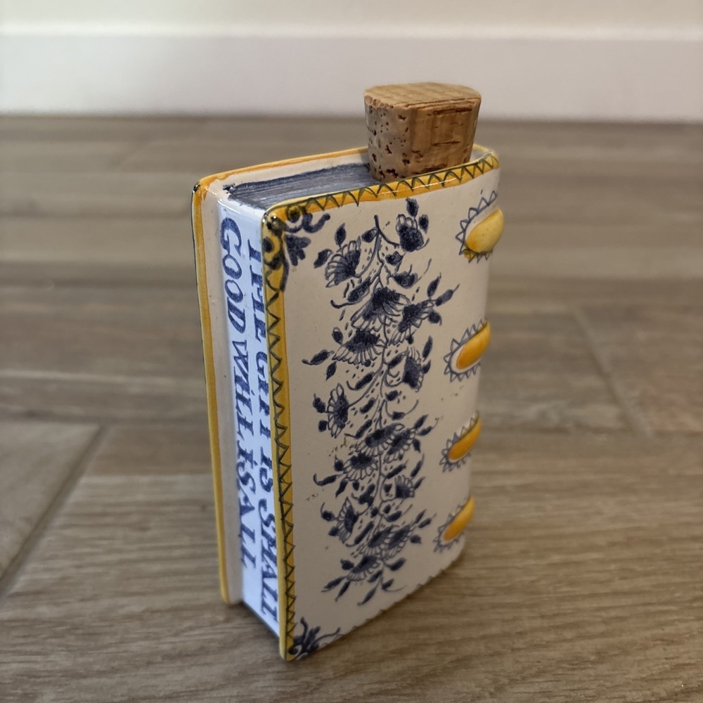 Metropolitan Museum of Art Ceramic Book Flask Decanter MA&DE Portugal
